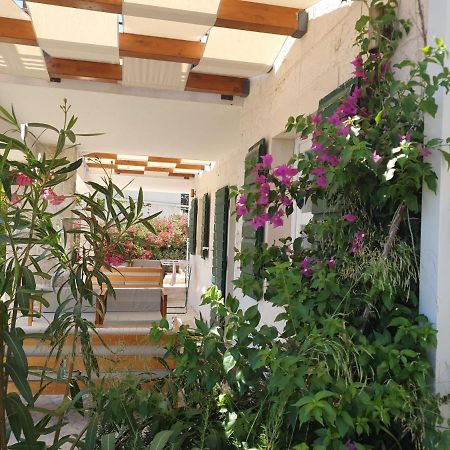 Apartments Lolita Bol Dış mekan fotoğraf