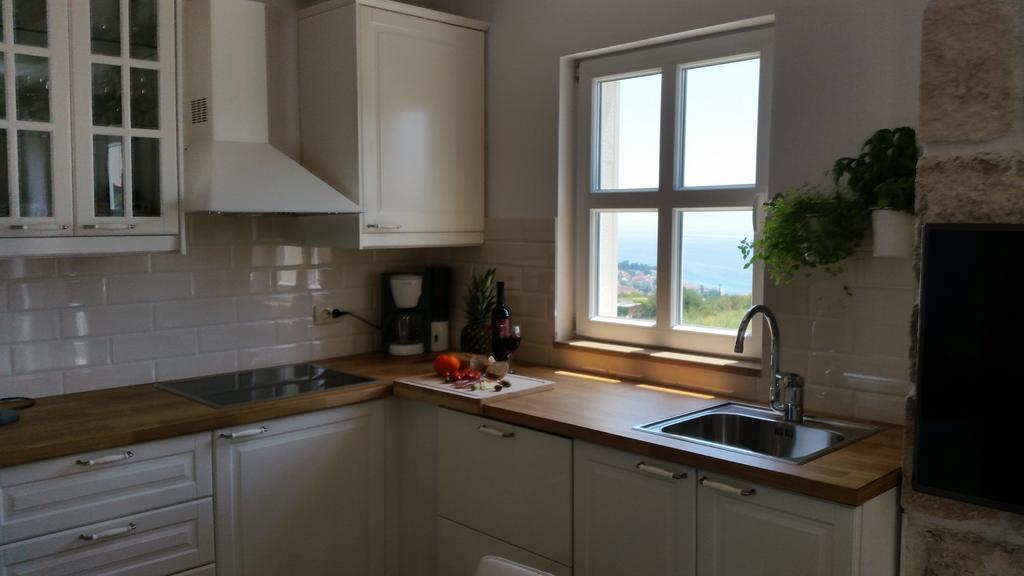 Apartments Lolita Bol Dış mekan fotoğraf